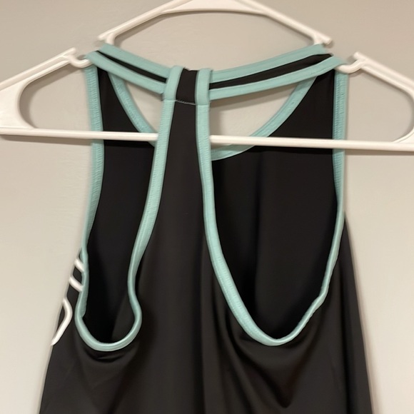 Justice Active razorback tank top, size 10, Great condition! - Picture 6 of 6
